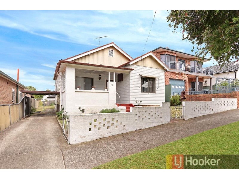 7 Vivian Street, Bexley NSW 2207