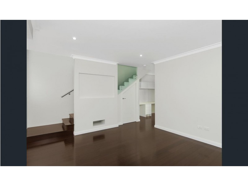 5a Blackshaw Ave, Mortdale NSW 2223