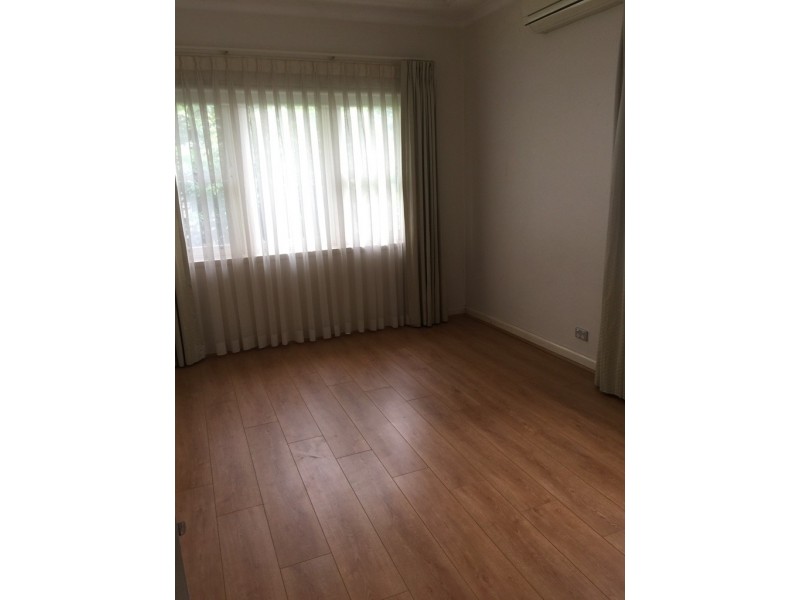 16 Dudley St, Penshurst NSW 2222