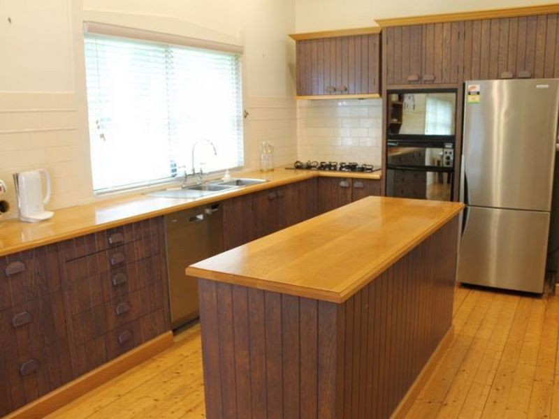 1 Grove Avenue, Penshurst NSW 2222