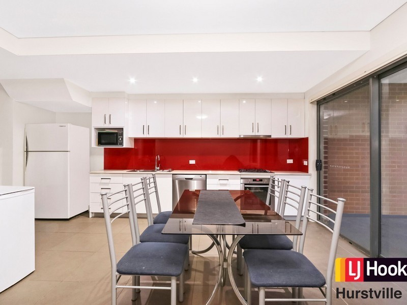 2/55 Underwood Road, Homebush NSW 2140