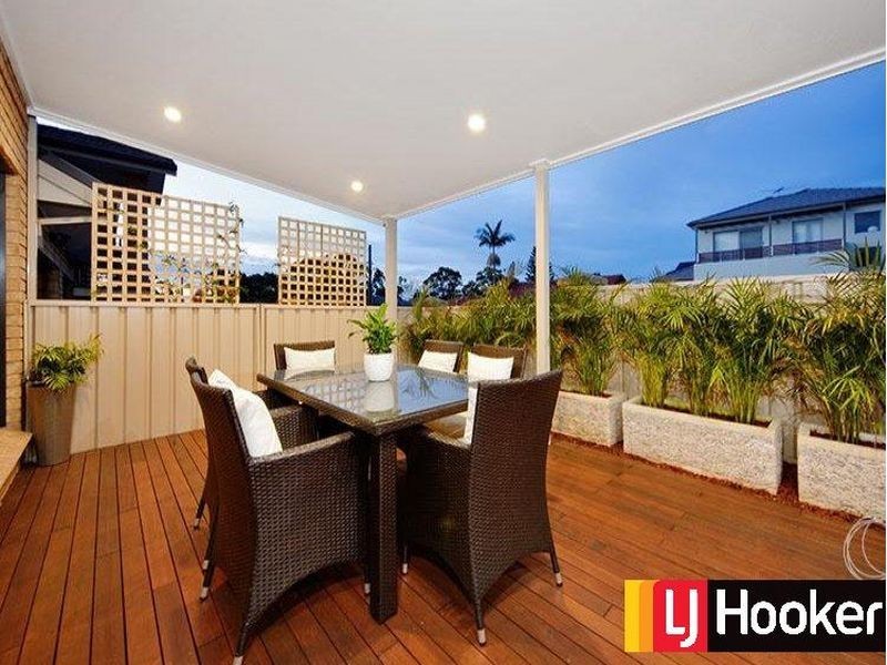 24 Kenyon Road, Bexley NSW 2207