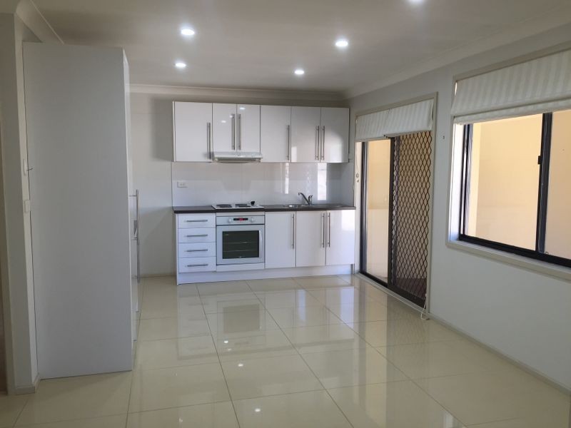 7a Batavia Pl, Illawong NSW 2234