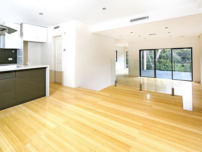 2/8 Charm Place, Peakhurst NSW 2210