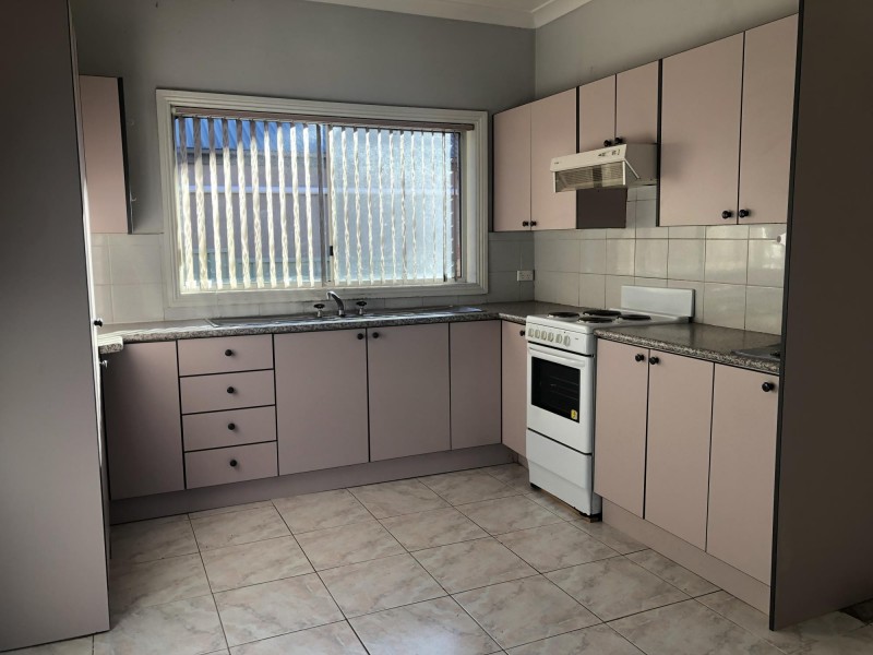 14 Woodlands Avenue, Lugarno NSW 2210