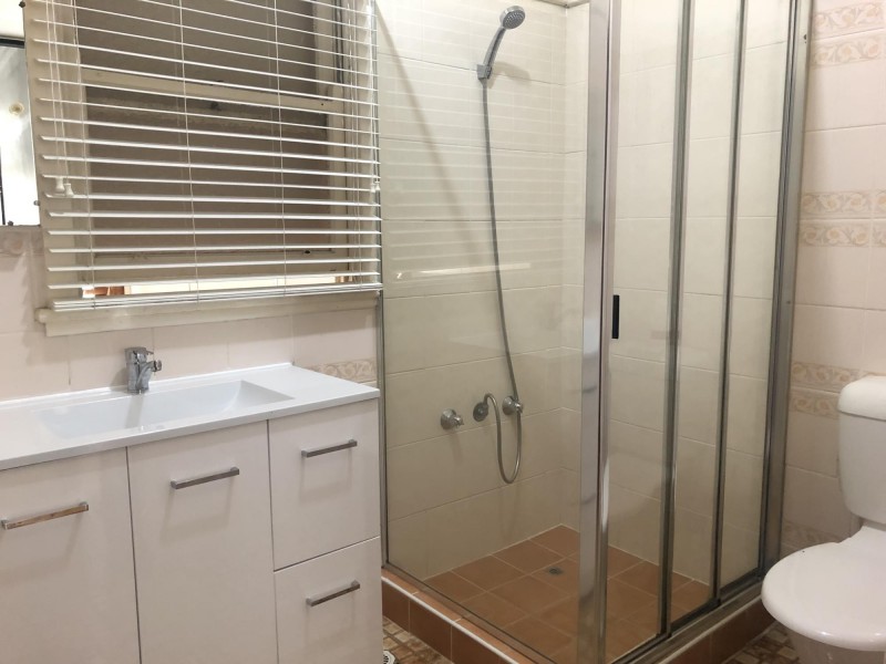 32 Hampden Street, Beverly Hills NSW 2209