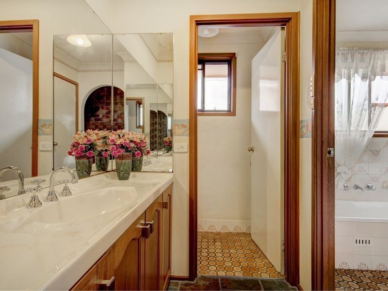 1 Melvin Street South, Beverly Hills NSW 2209