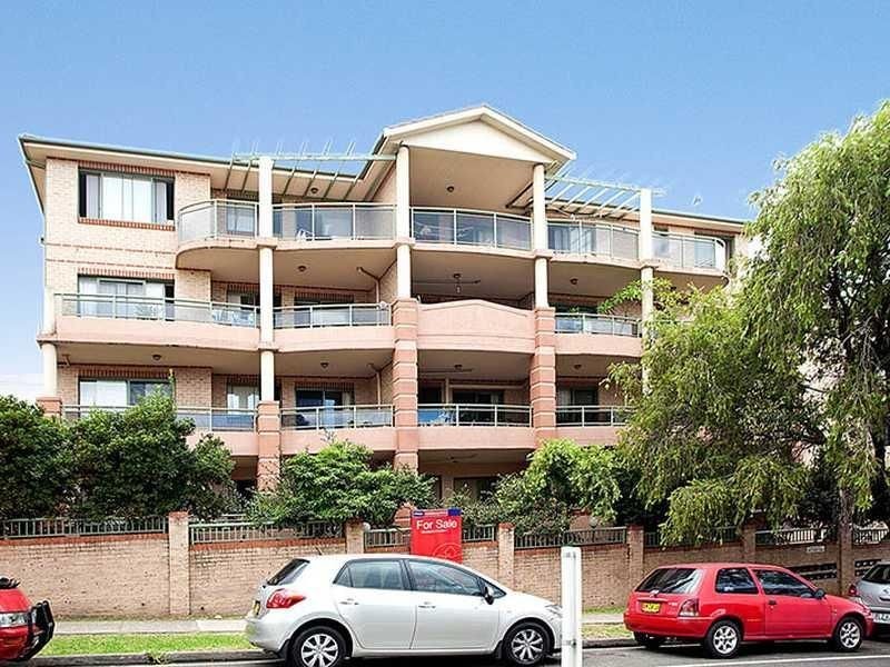 18/18-22 West Street, Hurstville NSW 2220