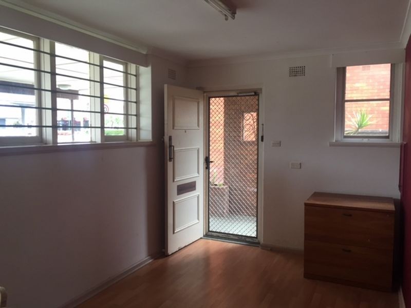 1/22 Norfolk Ave, Beverly Hills NSW 2209