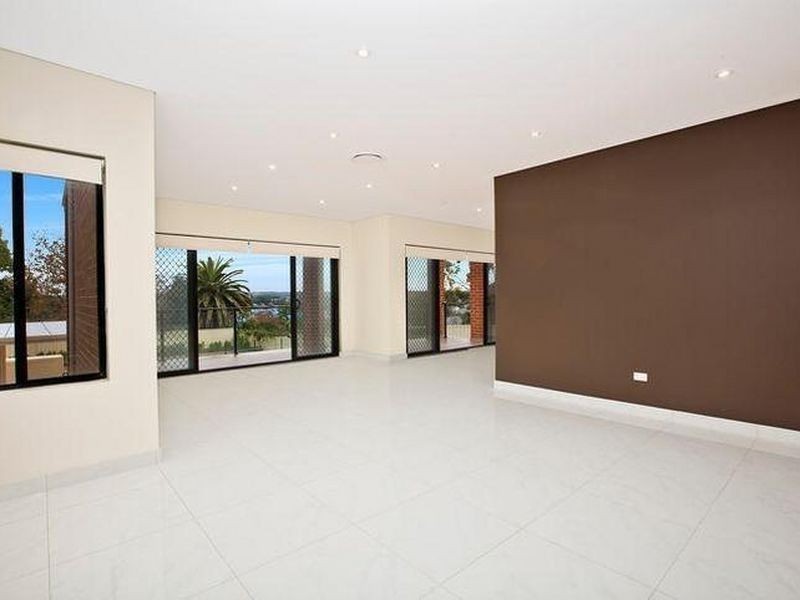 42 Walton Street, Blakehurst NSW 2221