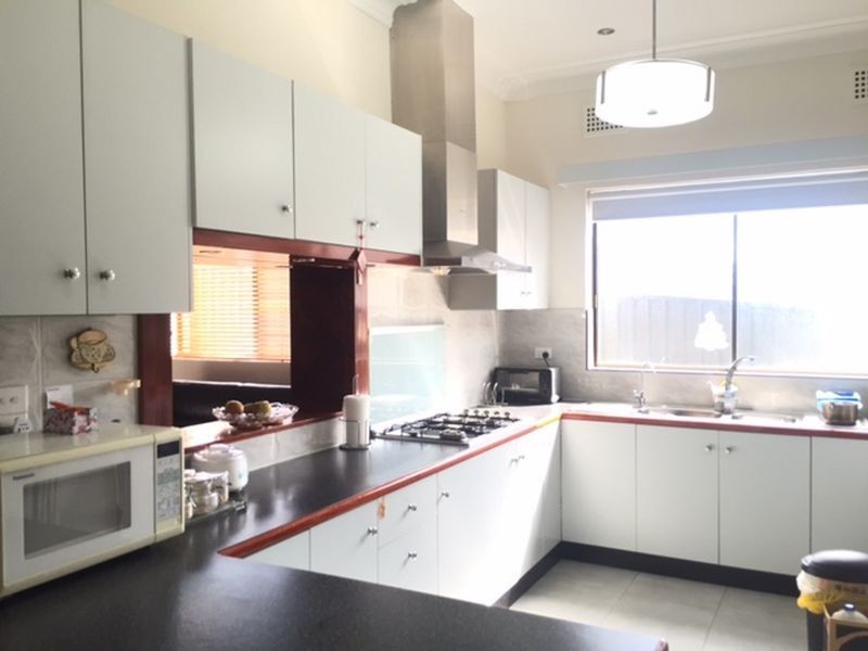 35 Louis Terrace, Hurstville NSW 2220