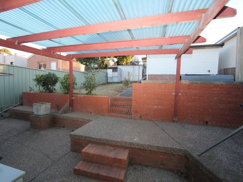 27 Cronulla Street, Carlton NSW 2218