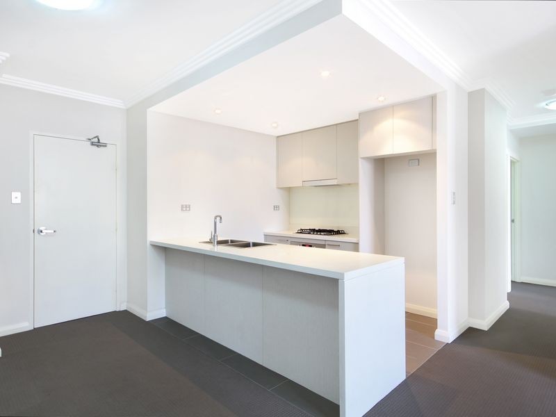 L102/81-86 Courallie Ave, Homebush West NSW 2140