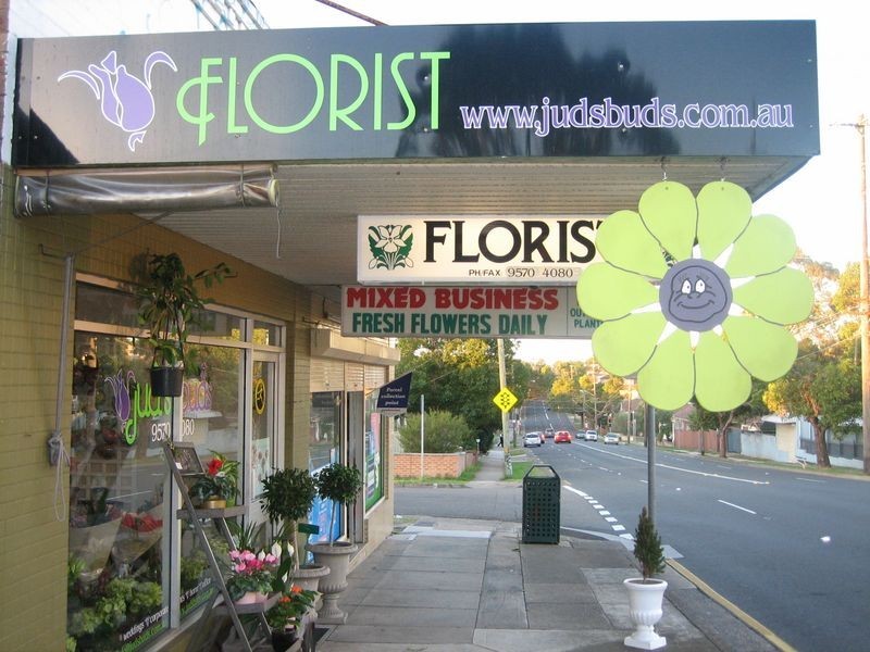 64a Queens Road, Hurstville NSW 2220