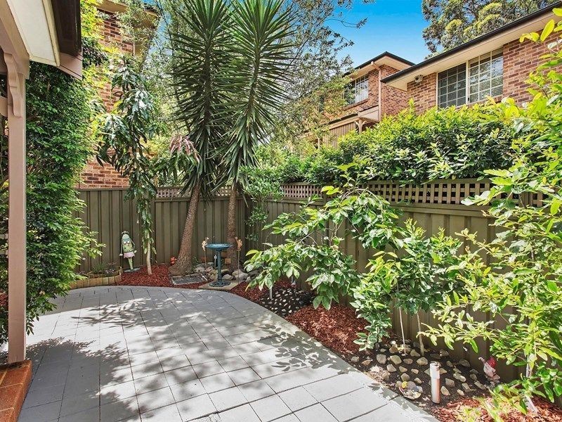 2/5 Henry Kendall Avenue, Padstow Heights NSW 2211