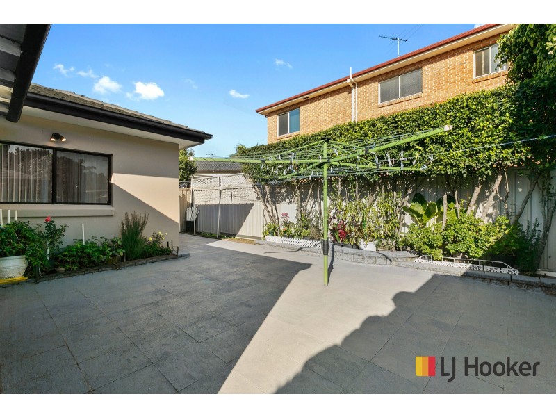 2/43 Junction Road, Beverly Hills NSW 2209