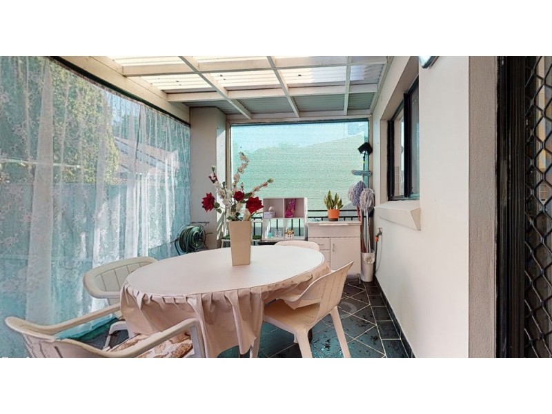 2/43 Junction Road, Beverly Hills NSW 2209