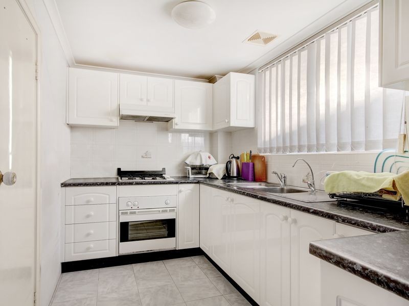 2/58 Broughton Street, Mortdale NSW 2223