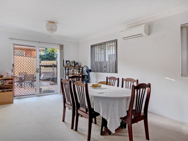 2/58 Broughton Street, Mortdale NSW 2223