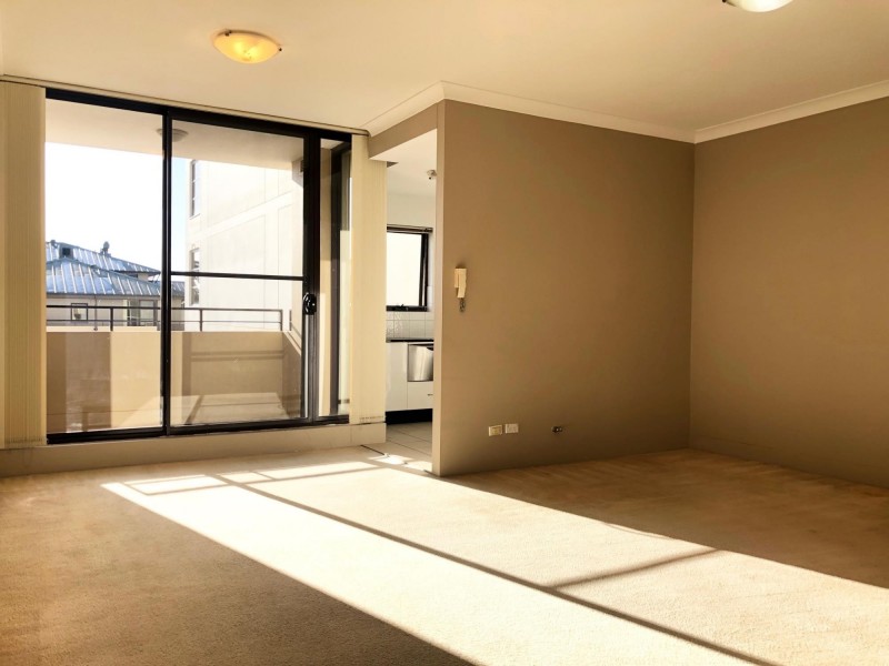 37/8-10 Derby Street, Kogarah NSW 2217