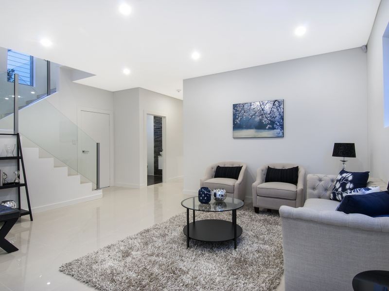 67 Park Street, Peakhurst NSW 2210