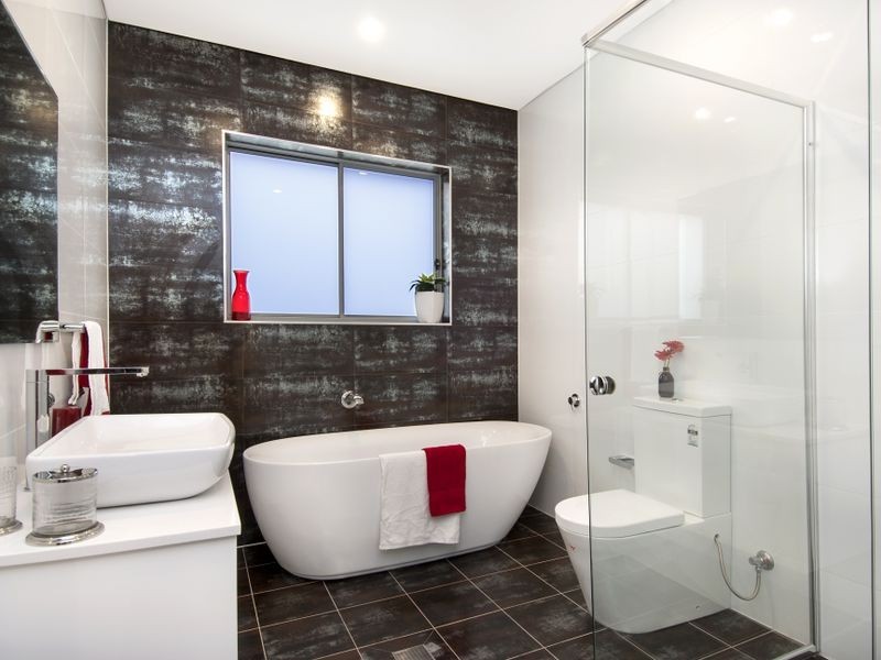 67 Park Street, Peakhurst NSW 2210