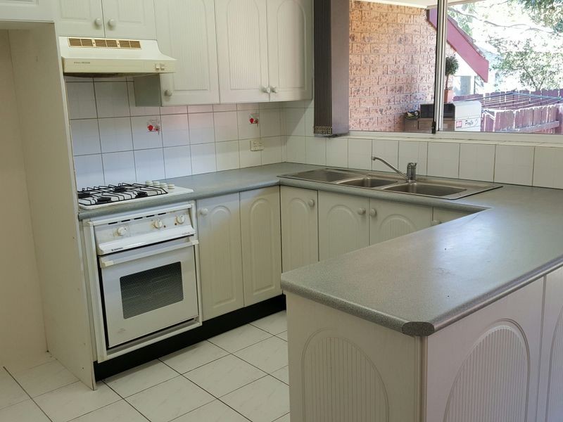 13/1A Bassett Street, Hurstville NSW 2220