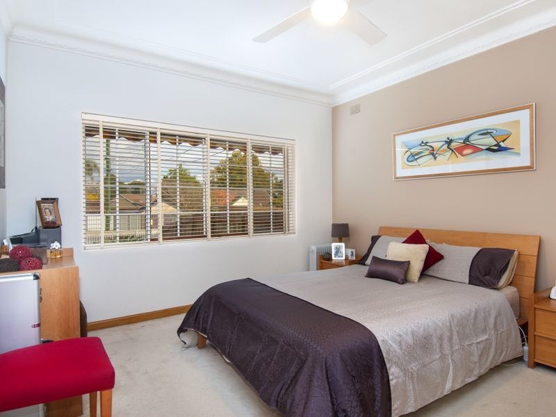 87 Lucas Road, East Hills NSW 2213