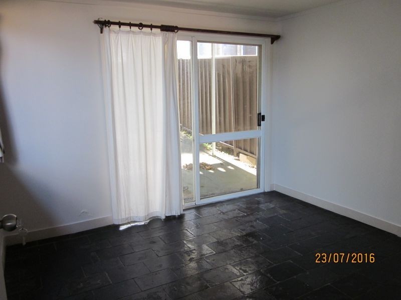 142 Hillcrest Avenue, Hurstville Grove NSW 2220