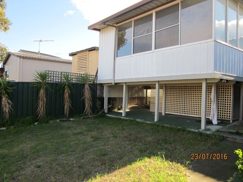 142 Hillcrest Avenue, Hurstville Grove NSW 2220