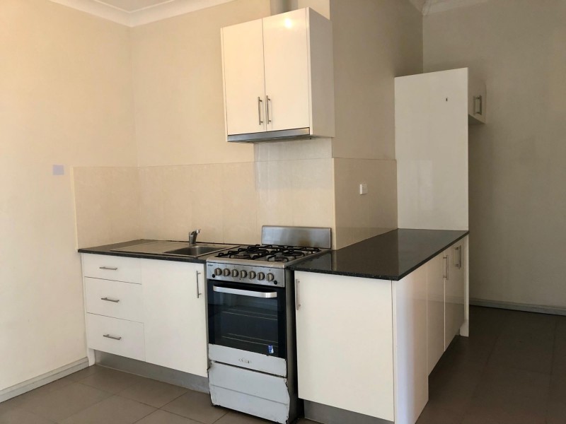 5 Innesdale Road, Wolli Creek NSW 2205