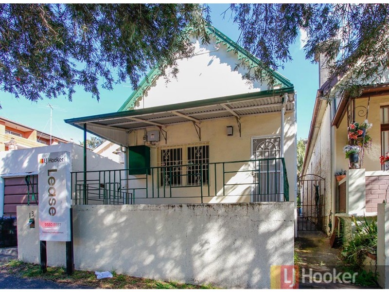 13 Short Street, Carlton NSW 2218