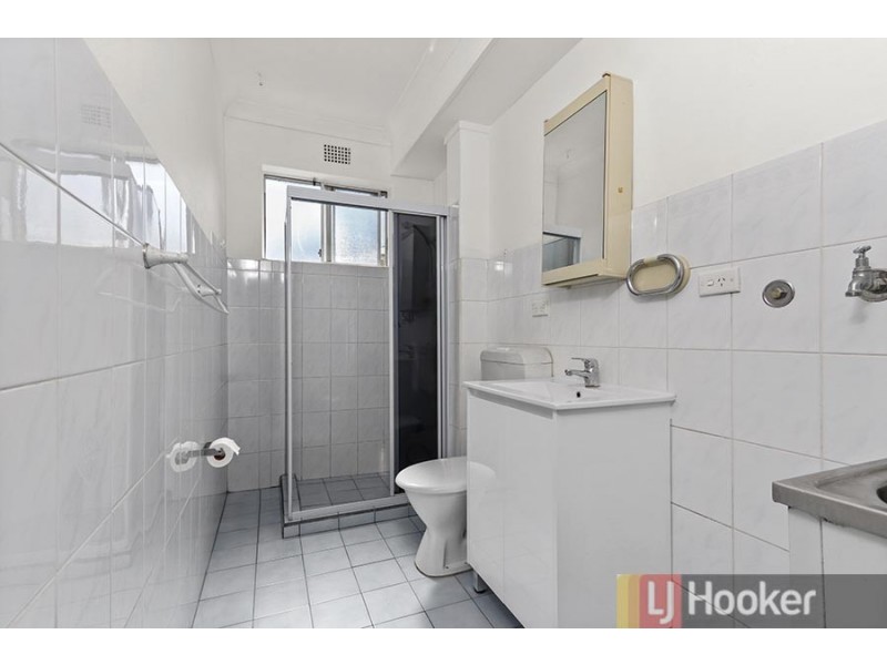 8/45 Station Street, Mortdale NSW 2223