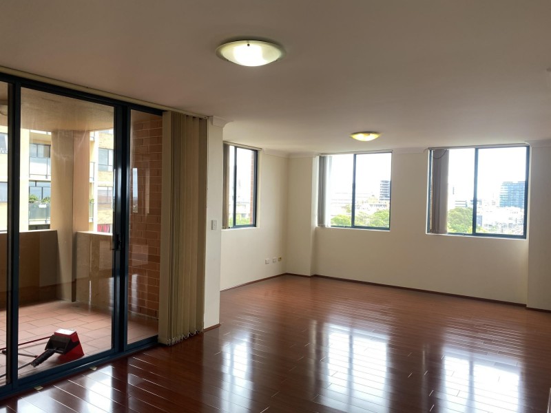 18/2 Bridge Street, Hurstville NSW 2220