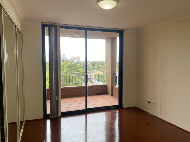 18/2 Bridge Street, Hurstville NSW 2220