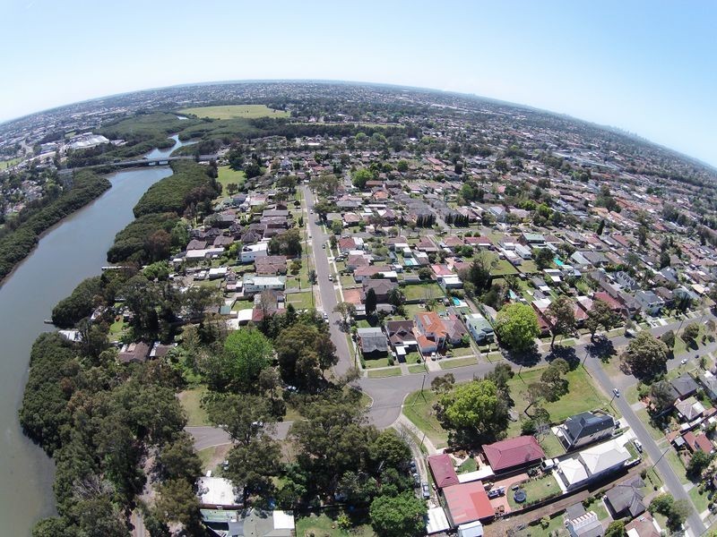 78 Clarendon Road, Peakhurst NSW 2210