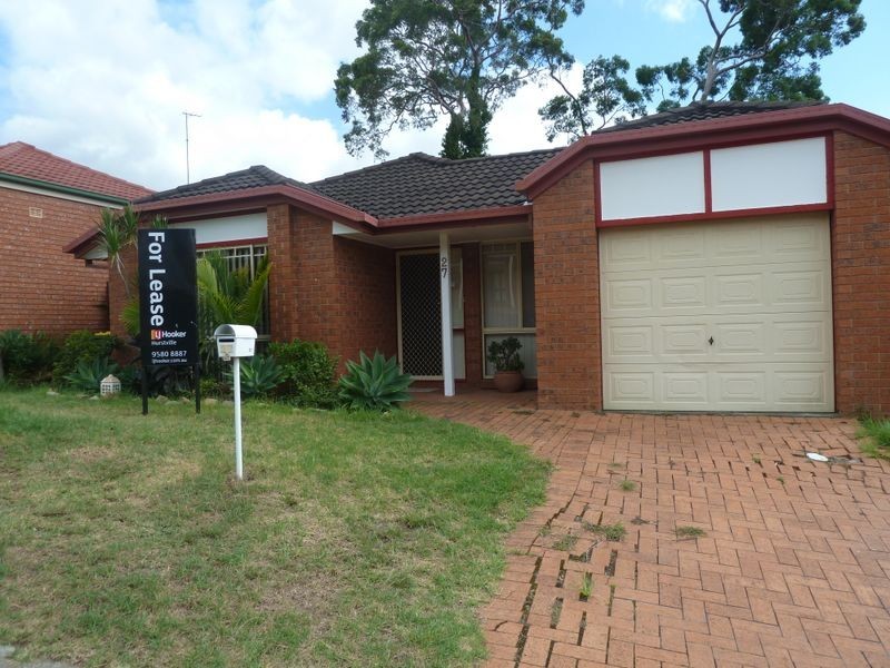 27 Silverleaf Row, Menai NSW 2234