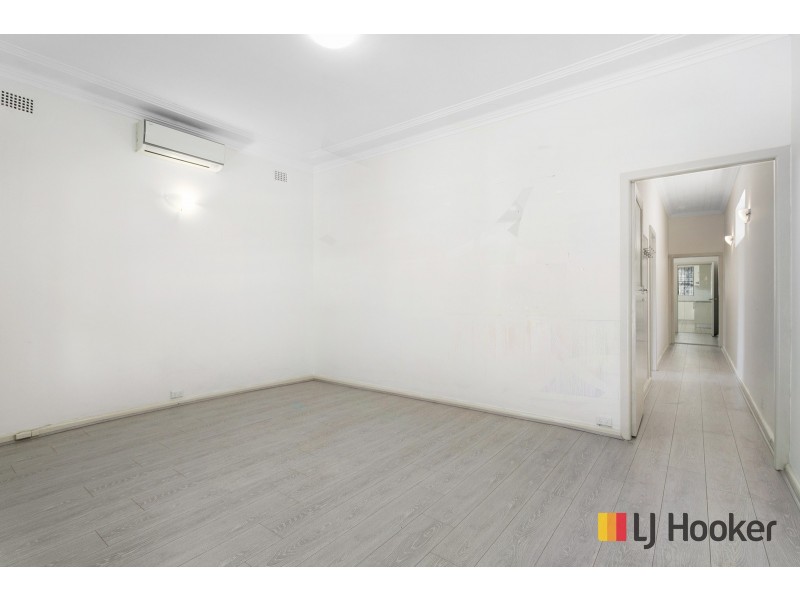 15A Short Street, Carlton NSW 2218