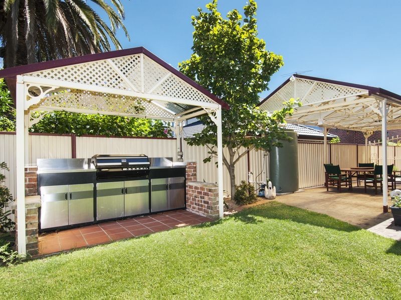 6a Kenneth Avenue, Panania NSW 2213