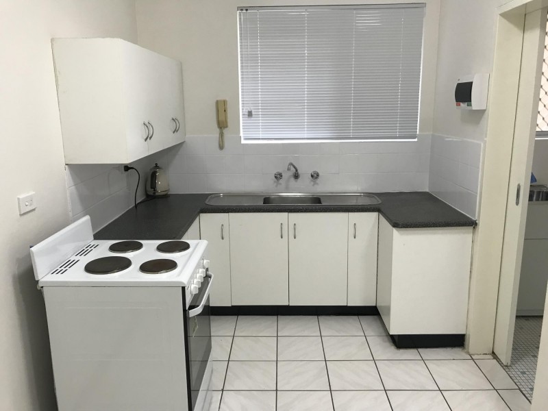 2/21 Woids Avenue, Hurstville NSW 2220