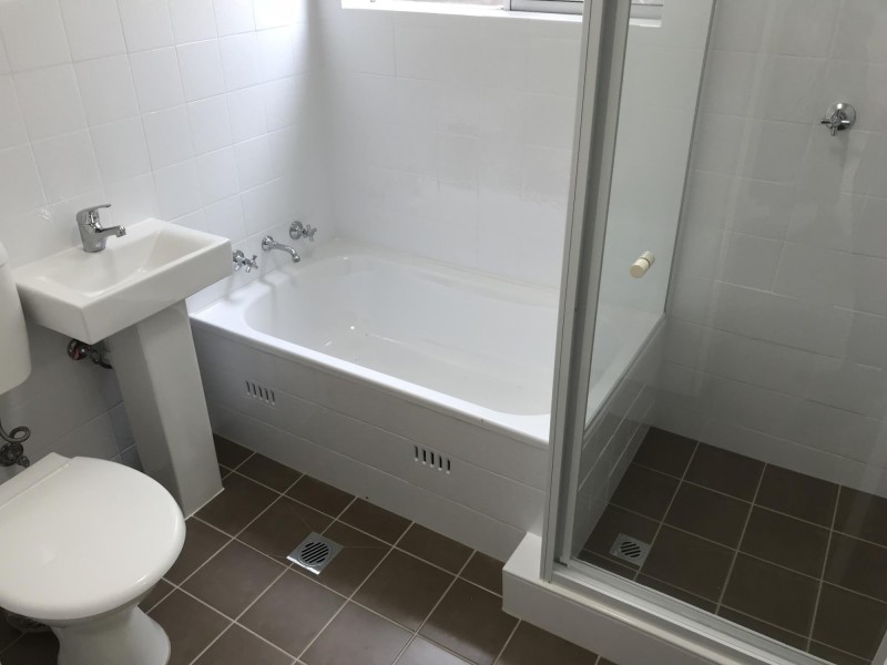 2/21 Woids Avenue, Hurstville NSW 2220