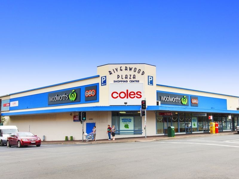 82 Belmore Road, Peakhurst NSW 2210