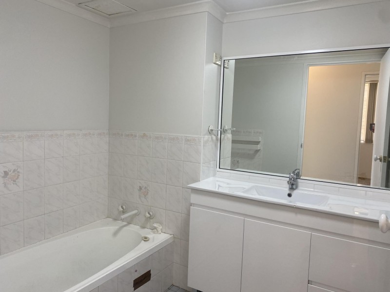 19/11 Bond Street, Hurstville NSW 2220