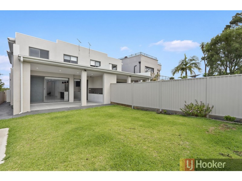 3A Prairievale Road, South Hurstville NSW 2221