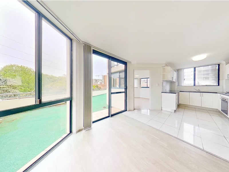 2/1-5a The Avenue, Hurstville NSW 2220