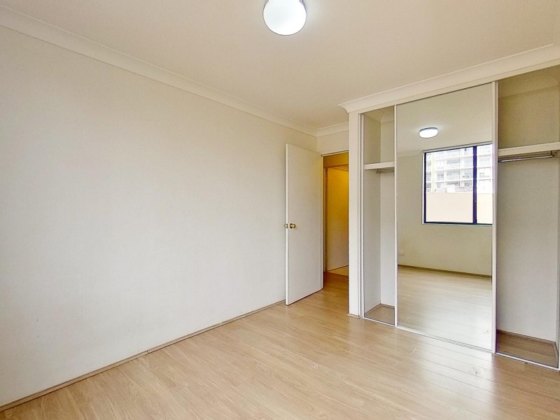 2/1-5a The Avenue, Hurstville NSW 2220