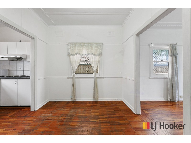 90 Davies Road, Padstow NSW 2211