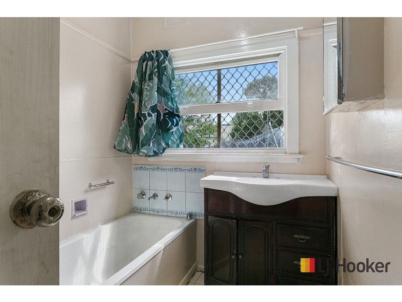 90 Davies Road, Padstow NSW 2211