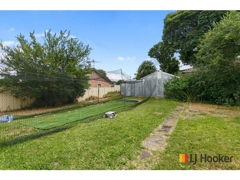 90 Davies Road, Padstow NSW 2211
