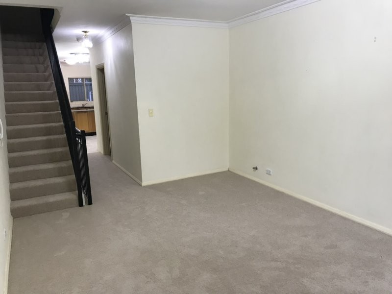 4/36 West St, Hurstville NSW 2220
